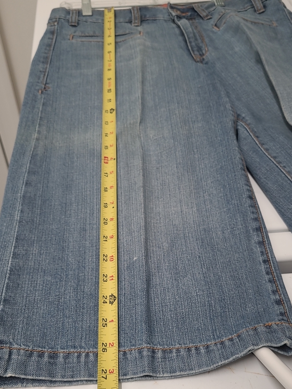 Old Navy Light Blue Capris Wide Leg Jeans---Waist 34 Mid-Rise - Picture 9 of 11